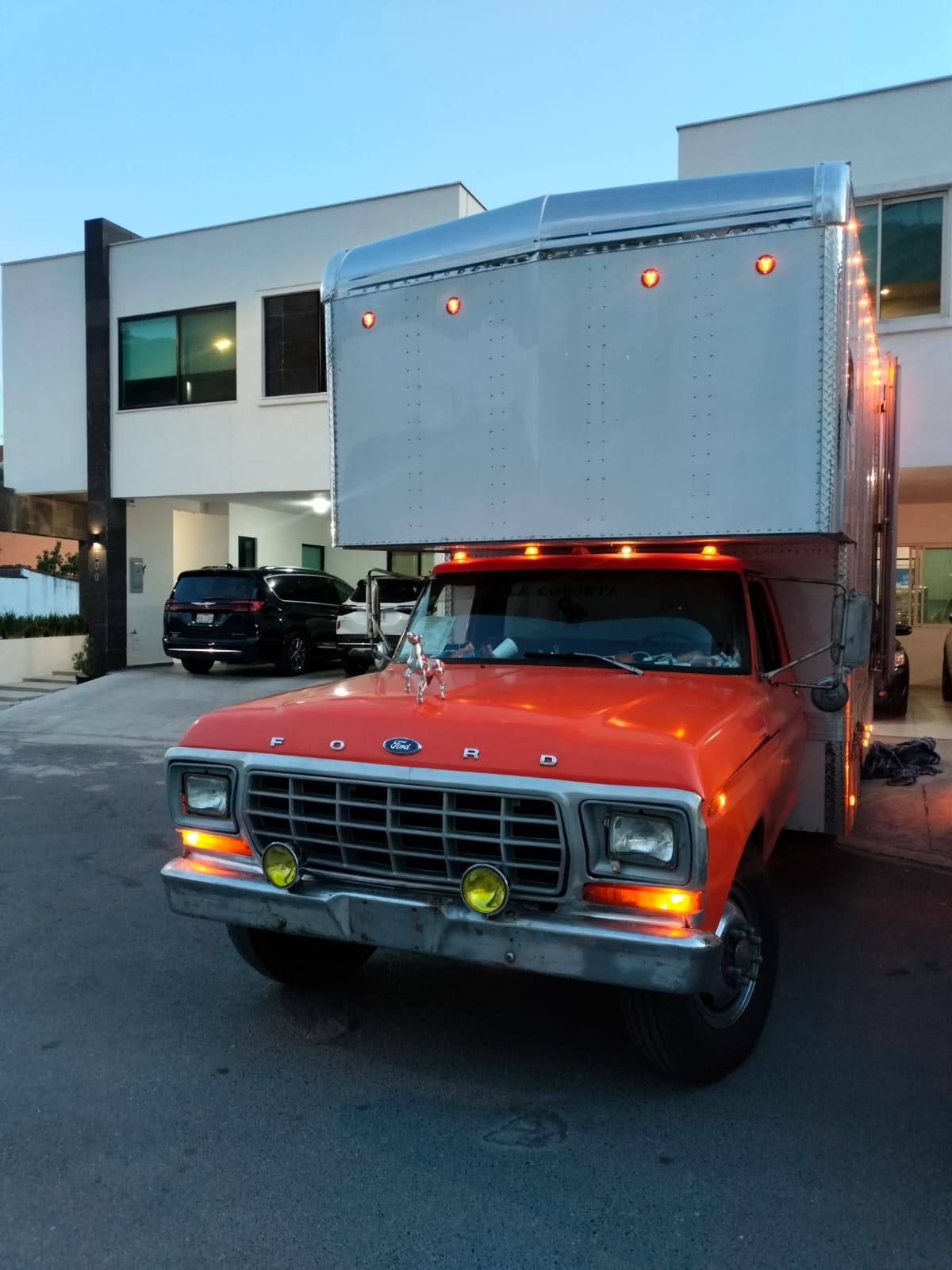 Camión de carga grande